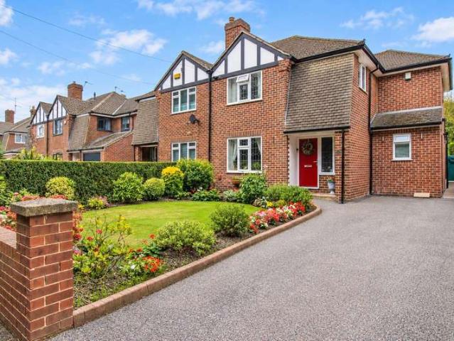 3 Bedroom Semi Detached House