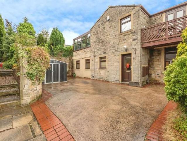 3 Bedroom Semi Detached House