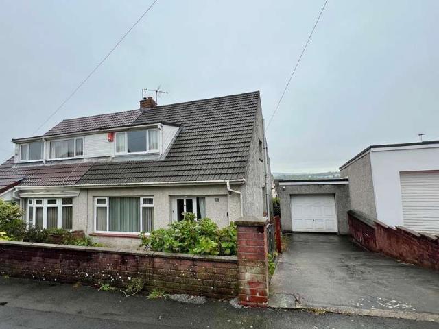 3 Bedroom Semi Detached House