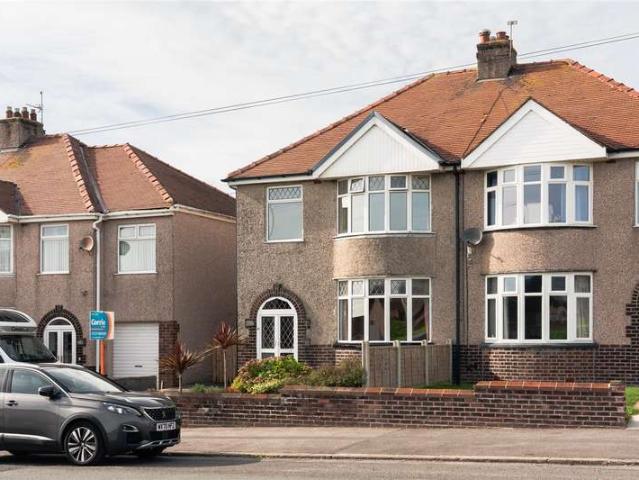 3 Bedroom Semi Detached House