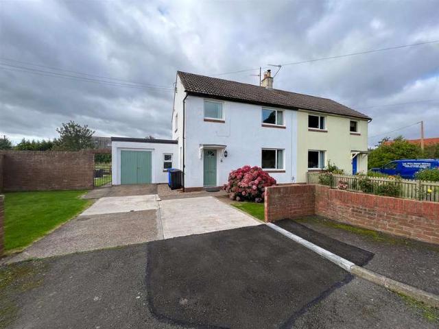3 Bedroom Semi Detached House