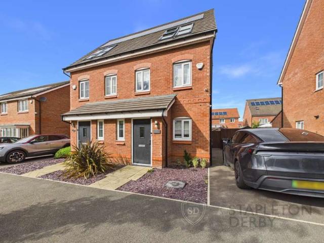 3 Bedroom Semi Detached House