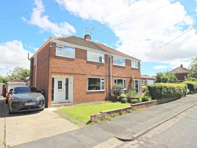 3 Bedroom Semi Detached House