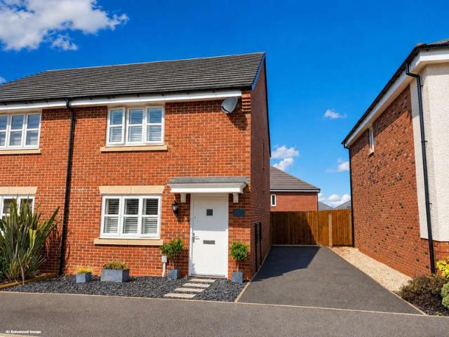 3 Bedroom Semi Detached House