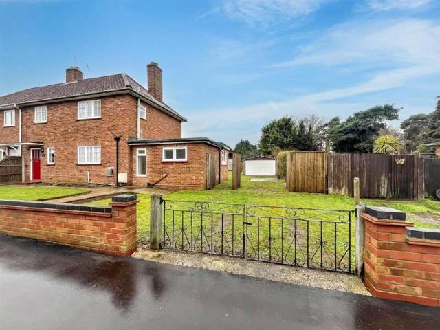 3 Bedroom Semi Detached House