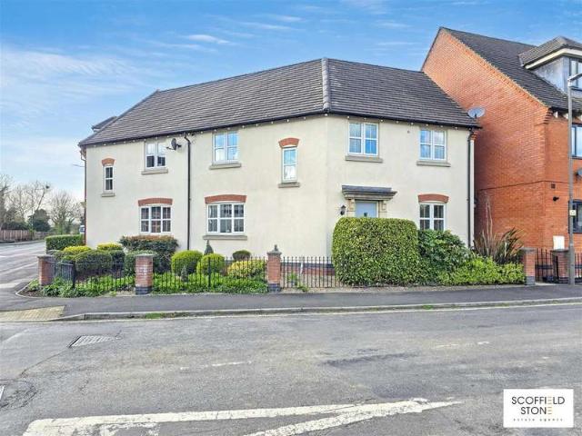 3 Bedroom Semi Detached House