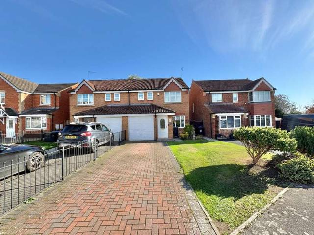 3 Bedroom Semi Detached House