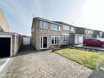 3 Bedroom Semi Detached House