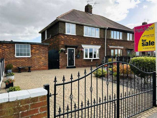 3 Bedroom Semi Detached House