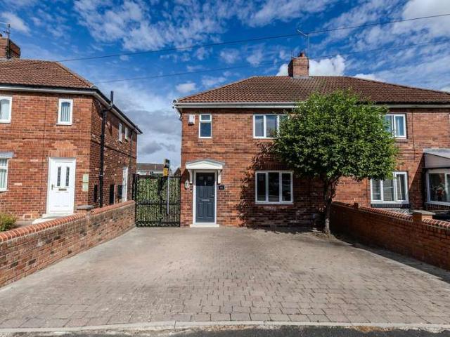 3 Bedroom Semi Detached House