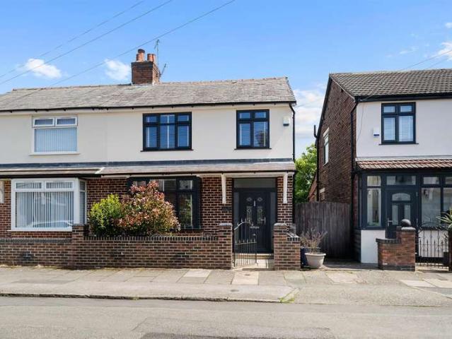 3 Bedroom Semi Detached House