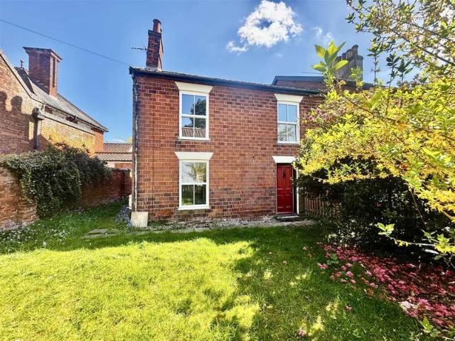 3 Bedroom Semi Detached House