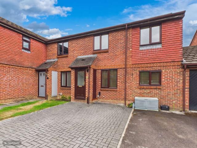 3 Bedroom End Of Terrace House