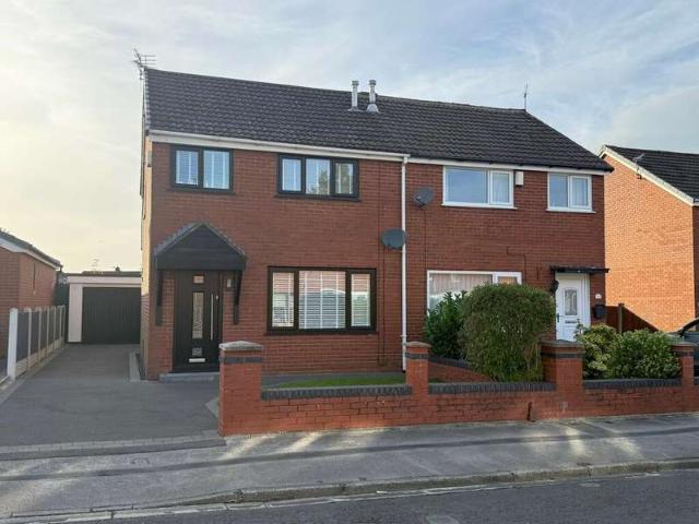 3 Bedroom Semi Detached House