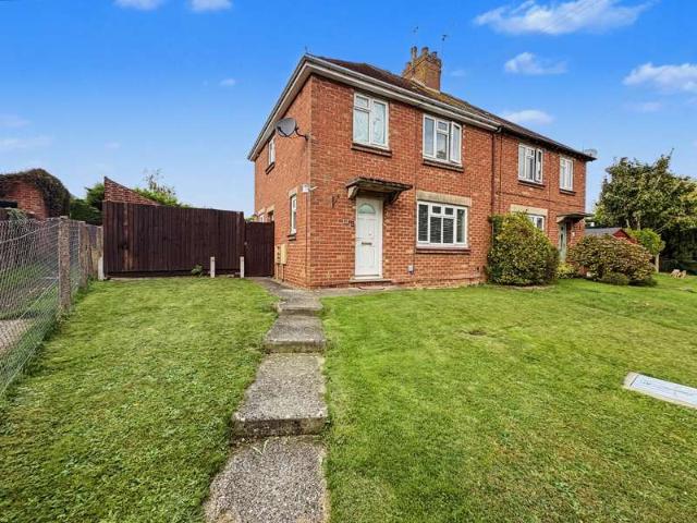 3 Bedroom Semi Detached House