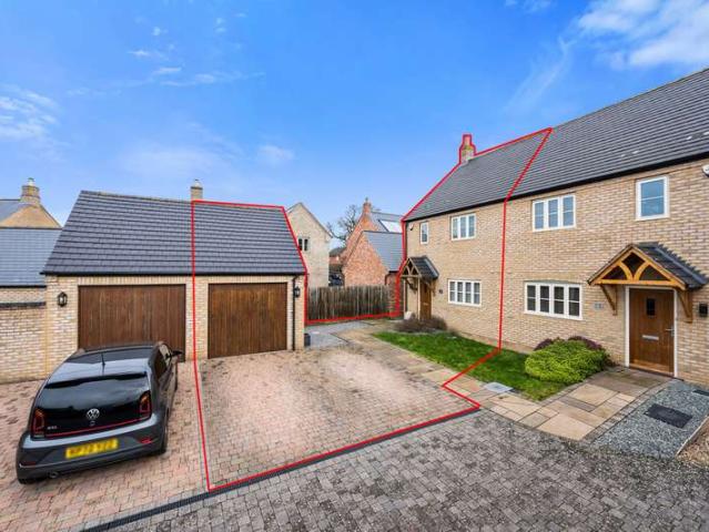 4 Bedroom Terraced House