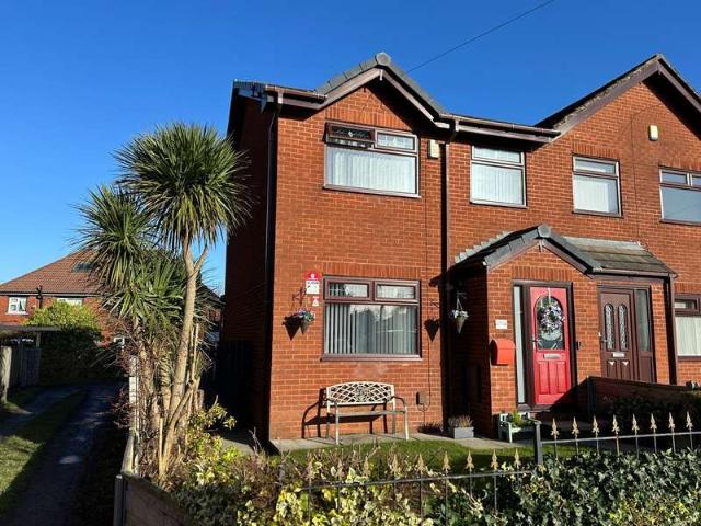 3 Bedroom Semi Detached House