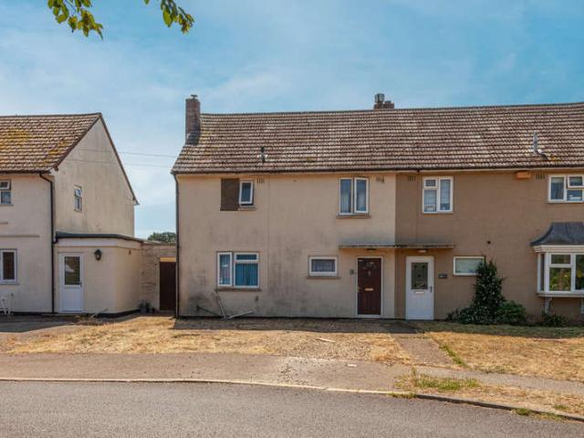 3 Bedroom Semi Detached House