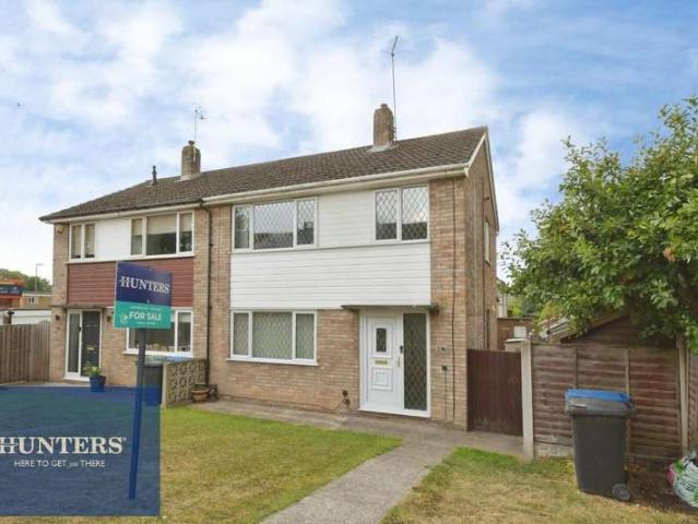 3 Bedroom Semi Detached House