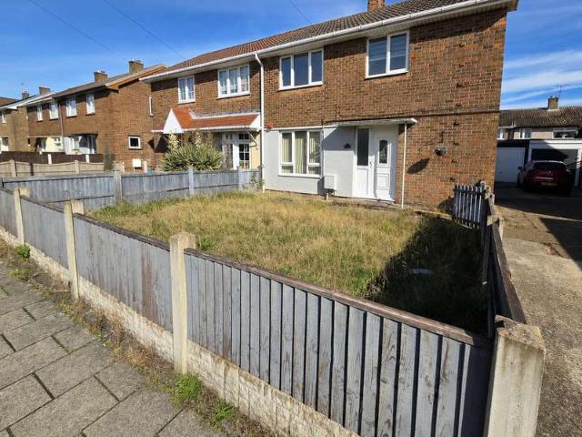 3 Bedroom Semi Detached House