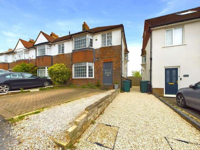 3 Bedroom Semi Detached House