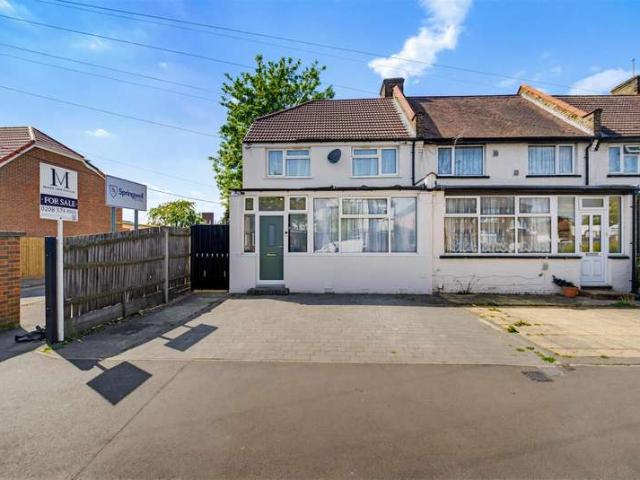 3 Bedroom Semi Detached House