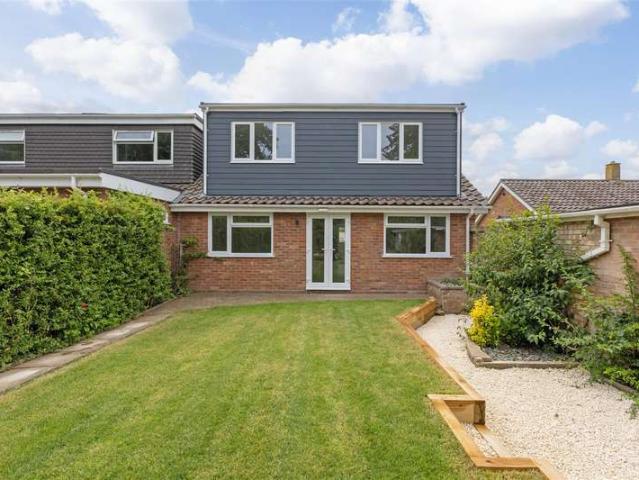 3 Bedroom Semi Detached House