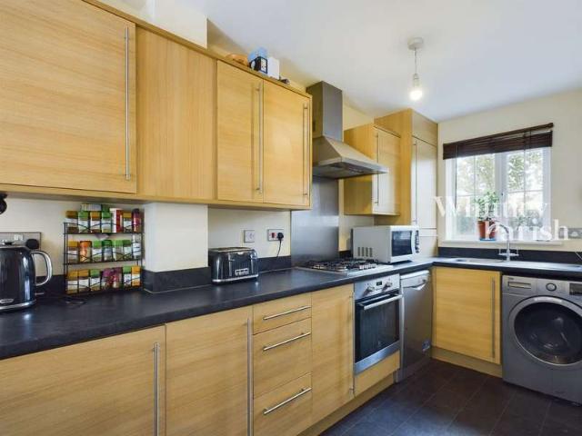 3 Bedroom Semi Detached House