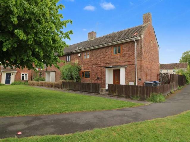 3 Bedroom Semi Detached House
