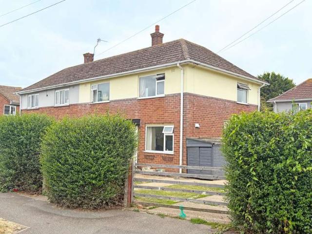 3 Bedroom Semi Detached House