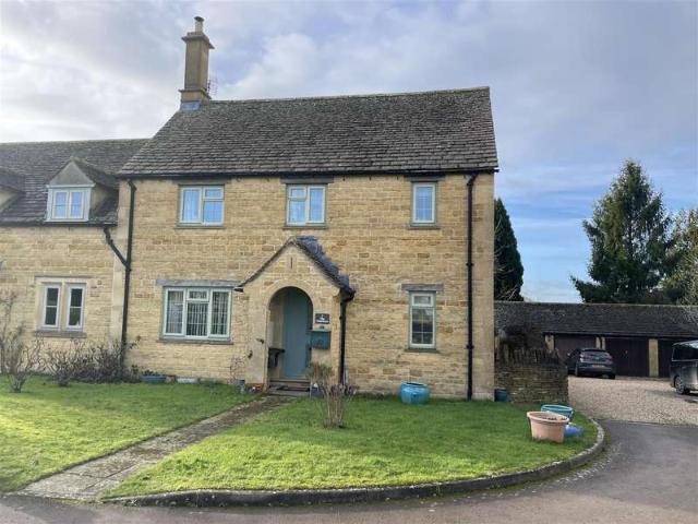 3 Bedroom Semi Detached House