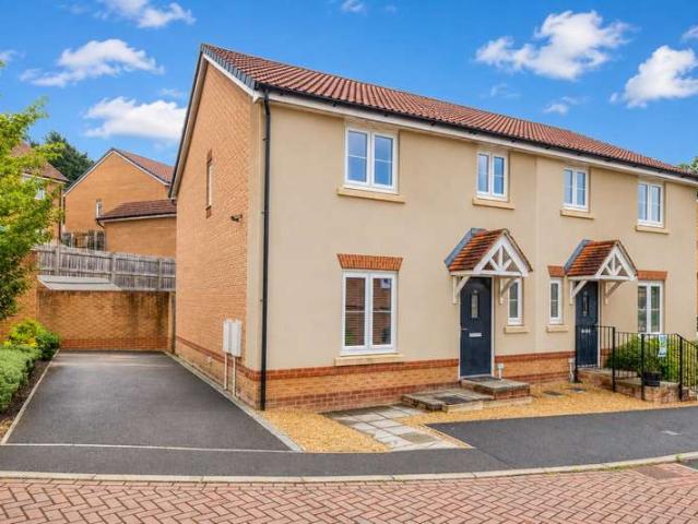 3 Bedroom Semi Detached House