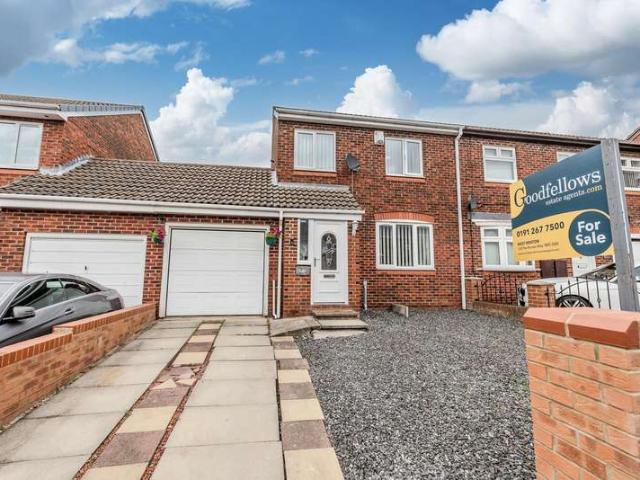 3 Bedroom Semi Detached House