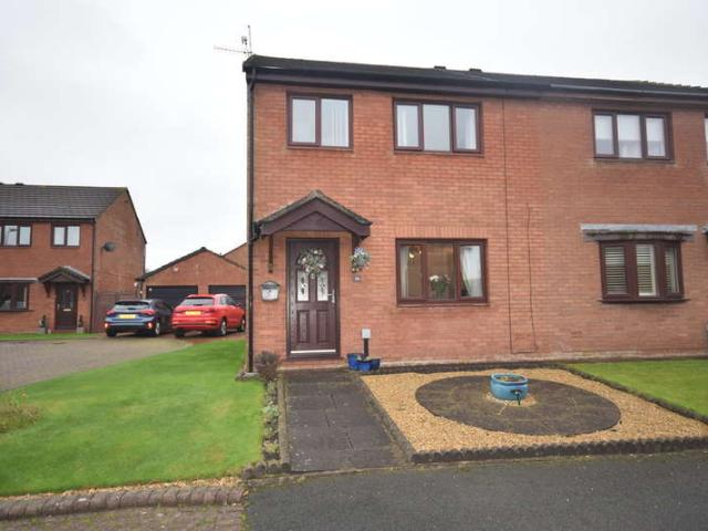 3 Bedroom Semi Detached House