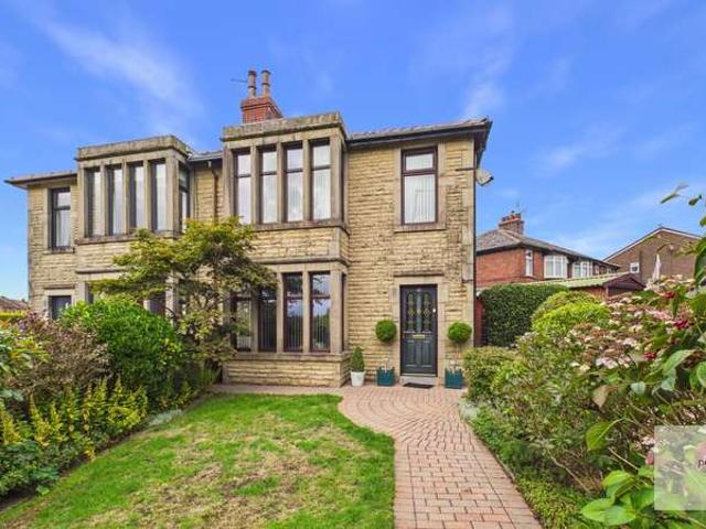 3 Bedroom Semi Detached House