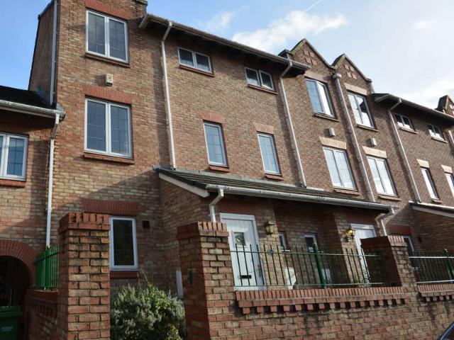 3 Bedroom Semi Detached House
