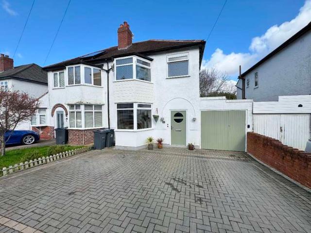 3 Bedroom Semi Detached House