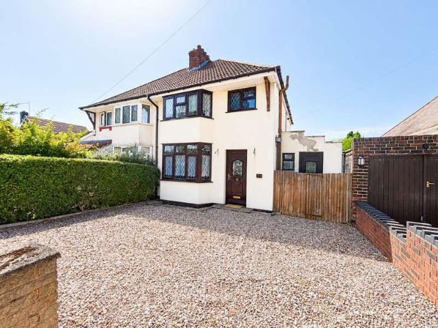 3 Bedroom Semi Detached House