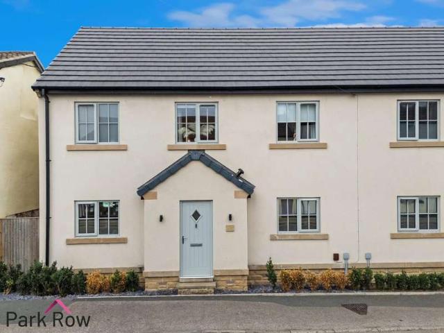3 Bedroom Semi Detached House