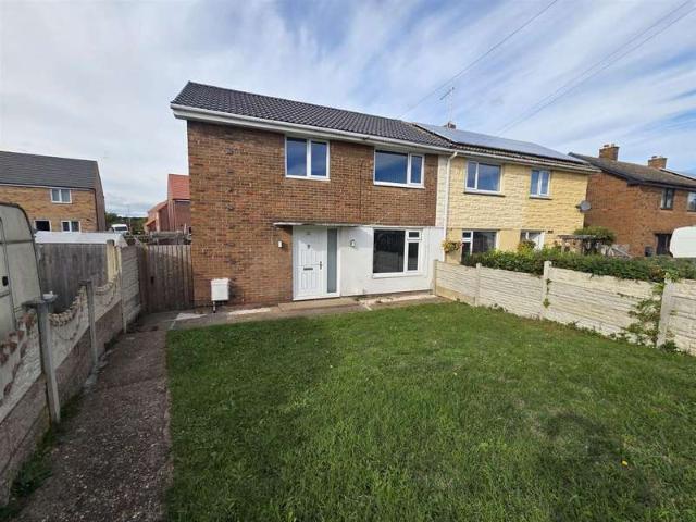 3 Bedroom Semi Detached House