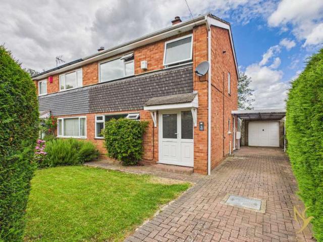 3 Bedroom Semi Detached House
