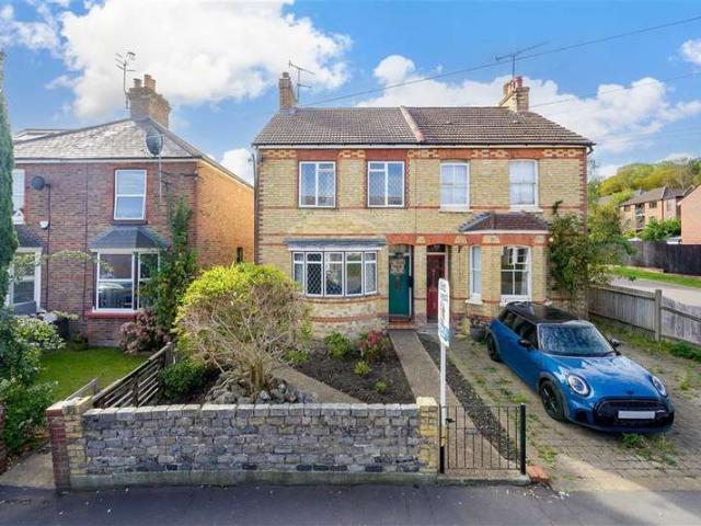 3 Bedroom Semi Detached House