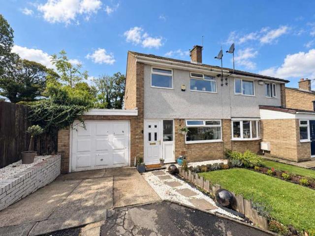 3 Bedroom Semi Detached House
