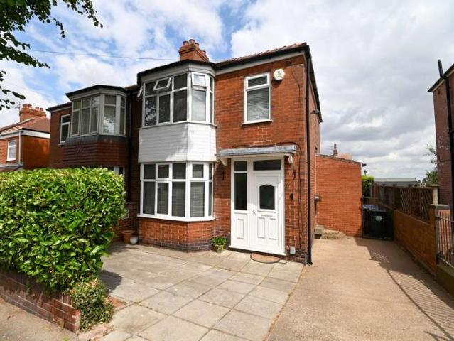 3 Bedroom Semi Detached House
