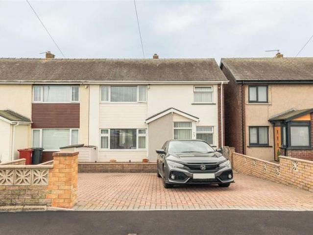 3 Bedroom Semi Detached House