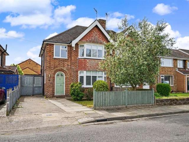 3 Bedroom Semi Detached House