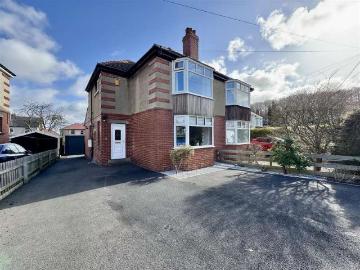 3 Bedroom Semi Detached House
