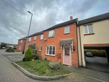 3 bedroom Semi detached house To Let