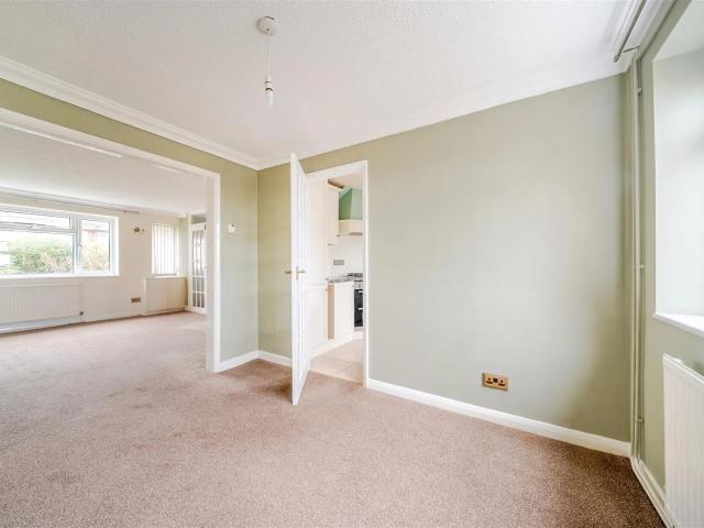 3 Bedroom Semi Detached House To Let