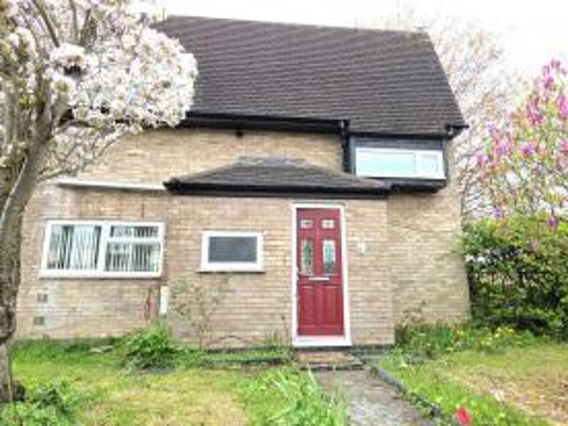 3 bedroom Semi detached house To Let
